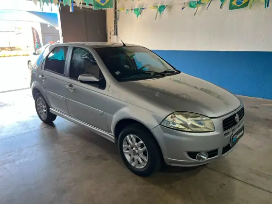 FIAT PALIO 1.0 MPI ELX 8V FLEX 4P MANUAL FIAT PALIO 1.0 MPI ELX 8V FLEX 4P MANUAL