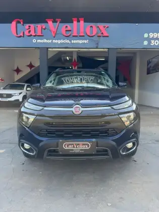 FIAT TORO 2.0 16V TURBO DIESEL FREEDOM 4WD AT9 FIAT TORO 2.0 16V TURBO DIESEL FREEDOM 4WD AT9