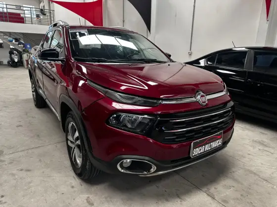 FIAT TORO 2.0 16V TURBO DIESEL VOLCANO 4WD AT9 FIAT TORO 2.0 16V TURBO DIESEL VOLCANO 4WD AT9