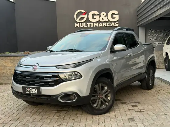 FIAT TORO 2.4 16V MULTIAIR FLEX FREEDOM AT9 FIAT TORO 2.4 16V MULTIAIR FLEX FREEDOM AT9