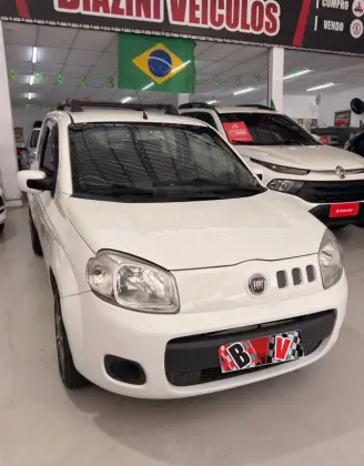 FIAT UNO 1.0 VIVACE 8V FLEX 2P MANUAL FIAT UNO 1.0 VIVACE 8V FLEX 2P MANUAL
