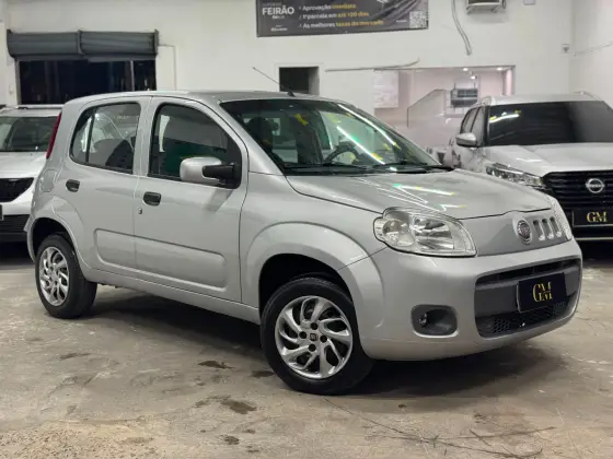 FIAT UNO 1.0 VIVACE 8V FLEX 4P MANUAL
