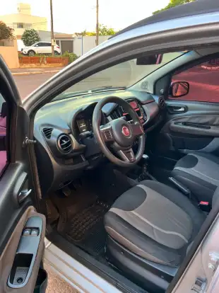 FIAT-UNO-2017
