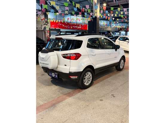 FORD-ECOSPORT-2015