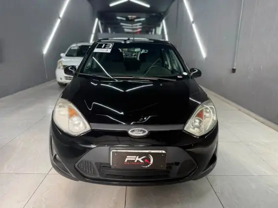 FORD FIESTA 1.6 MPI HATCH 8V FLEX 4P MANUAL FORD FIESTA 1.6 MPI HATCH 8V FLEX 4P MANUAL