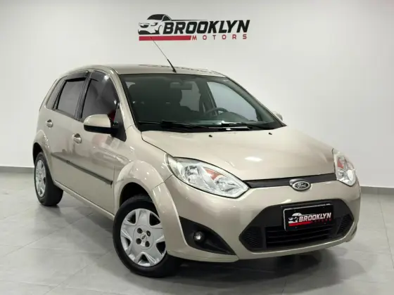 FORD FIESTA 1.6 SE HATCH 16V FLEX 4P MANUAL