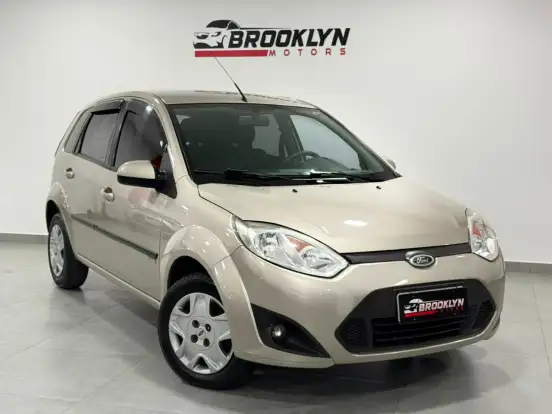 FORD-FIESTA-2012