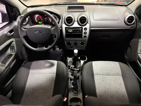 FORD-FIESTA-1.6 SE HATCH 16V FLEX 4P MANUAL FORD-FIESTA-2012