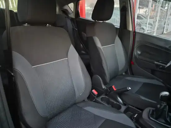 FORD-FIESTA-2018