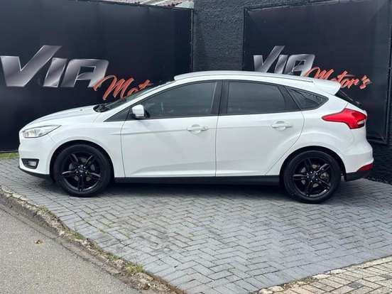 FORD-FOCUS-1.6 SE 16V FLEX 4P MANUAL FORD-FOCUS-2018
