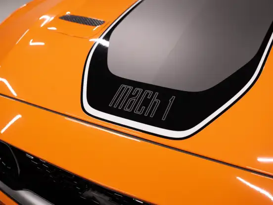 FORD-MUSTANG-2021