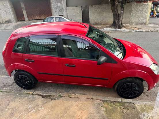 FORD-FIESTA-2004