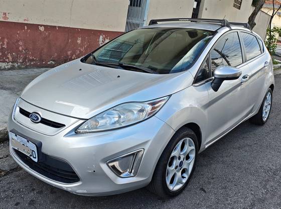 FORD FIESTA 1.6 SE HATCH 16V FLEX 4P MANUAL