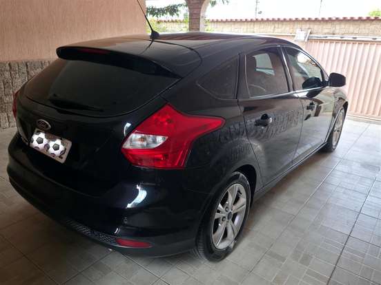 FORD-FOCUS-1.6 SE 16V FLEX 4P MANUAL FORD-FOCUS-2015