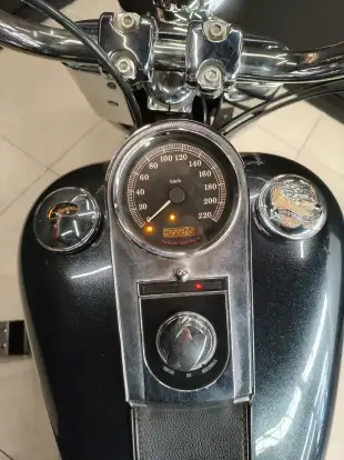 HARLEY-DAVIDSON-FAT BOY FLSTF HARLEY-DAVIDSON-FAT BOY FLSTF-2012