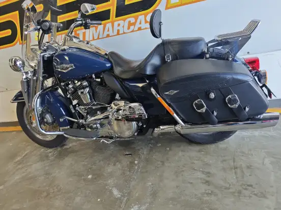 HARLEY-DAVIDSON-ROAD KING CLASSIC HARLEY-DAVIDSON-ROAD KING CLASSIC-2018