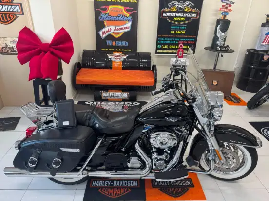 HARLEY-DAVIDSON-ROAD KING CLASSIC-2013