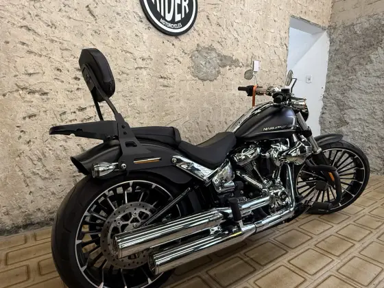 HARLEY-DAVIDSON SOFTAIL BREAKOUT HARLEY-DAVIDSON SOFTAIL BREAKOUT