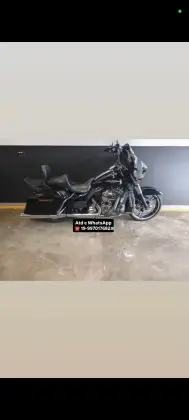 HARLEY-DAVIDSON STREET GLIDE SPECIAL 