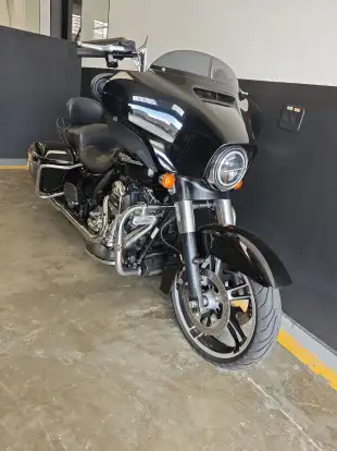 HARLEY-DAVIDSON-STREET GLIDE SPECIAL-2015