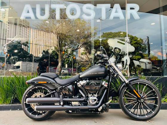 HARLEY-DAVIDSON SOFTAIL BREAKOUT 