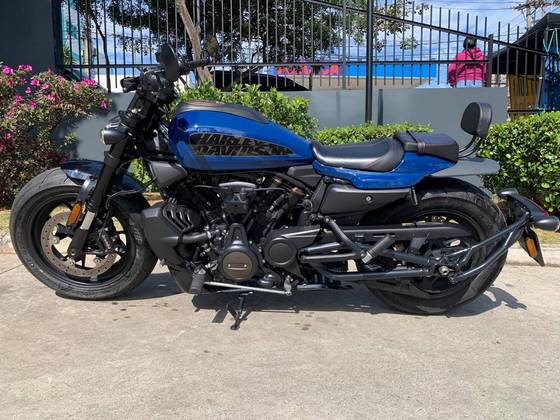 HARLEY-DAVIDSON SPORTSTER S 