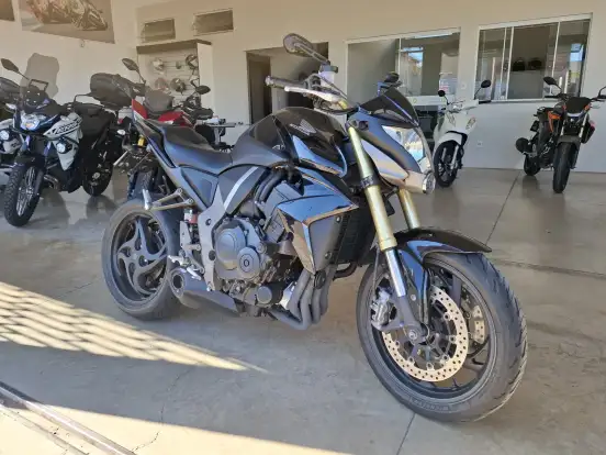 HONDA-CB 1000R HONDA-CB 1000R-2013