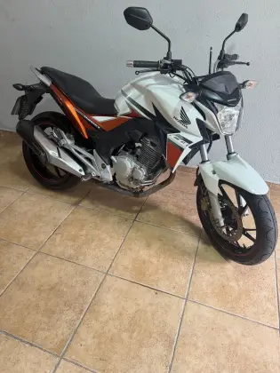 HONDA CB TWISTER 
