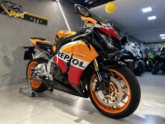 HONDA CBR 1000RR REPSOL 