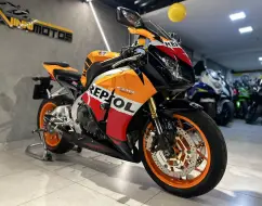 HONDA CBR 1000RR REPSOL HONDA CBR 1000RR REPSOL