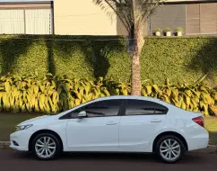 HONDA CIVIC 2.0 LXR 16V FLEX 4P AUTOMÁTICO HONDA CIVIC 2.0 LXR 16V FLEX 4P AUTOMÁTICO