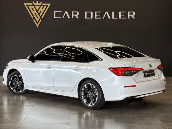 HONDA-CIVIC-2023