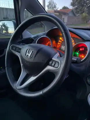 HONDA-FIT-2011