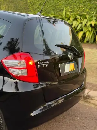 HONDA-FIT-2011