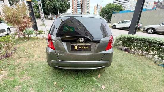 HONDA-FIT-2012