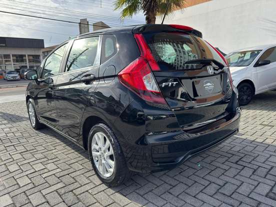 HONDA-FIT-2017