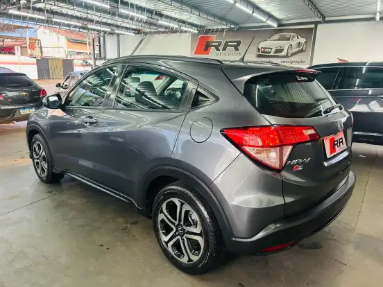 HONDA-HR-V-2016