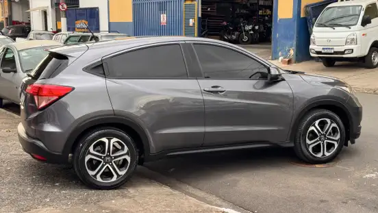 HONDA-HR-V-2015