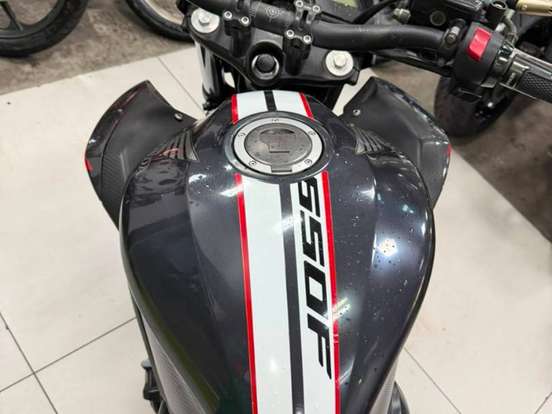 HONDA-CB 650 F HONDA-CB 650 F-2015