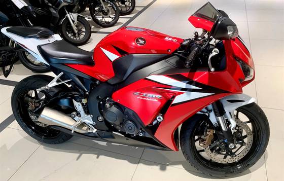 HONDA CBR 1000RR FIREBLADE 
