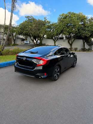 HONDA-CIVIC-2018
