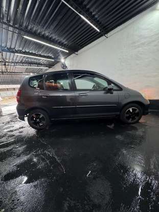 HONDA-FIT-2007