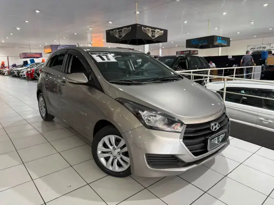 HYUNDAI HB20 1.0 COMFORT 12V FLEX 4P MANUAL HYUNDAI HB20 1.0 COMFORT 12V FLEX 4P MANUAL