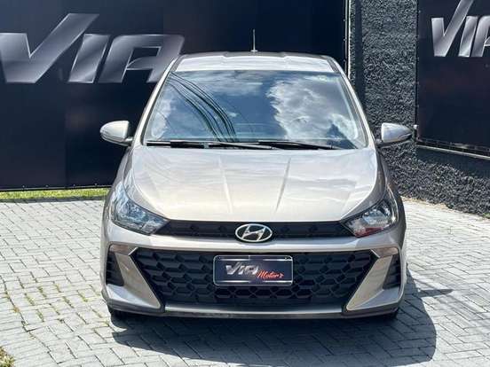 HYUNDAI-HB20-2023