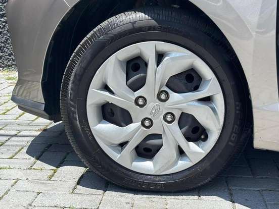 HYUNDAI-HB20-1.0 12V FLEX COMFORT MANUAL HYUNDAI-HB20-2023