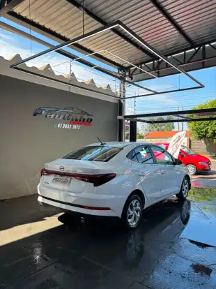 HYUNDAI-HB20S-2025