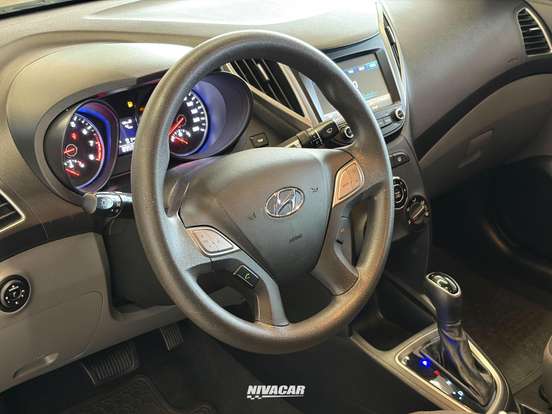 HYUNDAI-HB20S-1.6 STYLE 16V FLEX 4P AUTOMÁTICO HYUNDAI-HB20S-2019