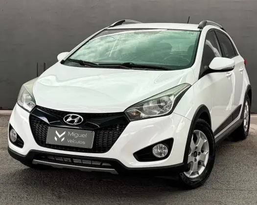 HYUNDAI HB20X 1.6 16V STYLE FLEX 4P AUTOMÁTICO HYUNDAI HB20X 1.6 16V STYLE FLEX 4P AUTOMÁTICO