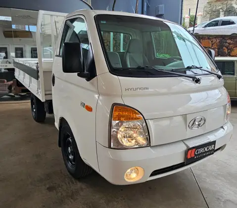 HYUNDAI HR 2.5 TCI HD LONGO COM CAÇAMBA 4X2 8V 97CV TURBO INTERCOOLER DIESEL 2P MANUAL HYUNDAI HR 2.5 TCI HD LONGO COM CAÇAMBA 4X2 8V 97CV TURBO INTERCOOLER DIESEL 2P MANUAL