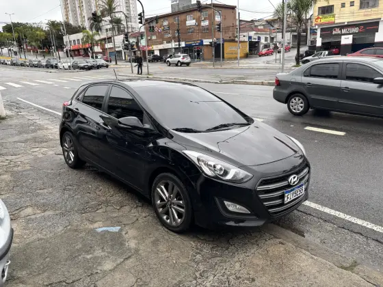 HYUNDAI I30 1.8 MPI 16V GASOLINA 4P AUTOMATICO HYUNDAI I30 1.8 MPI 16V GASOLINA 4P AUTOMATICO